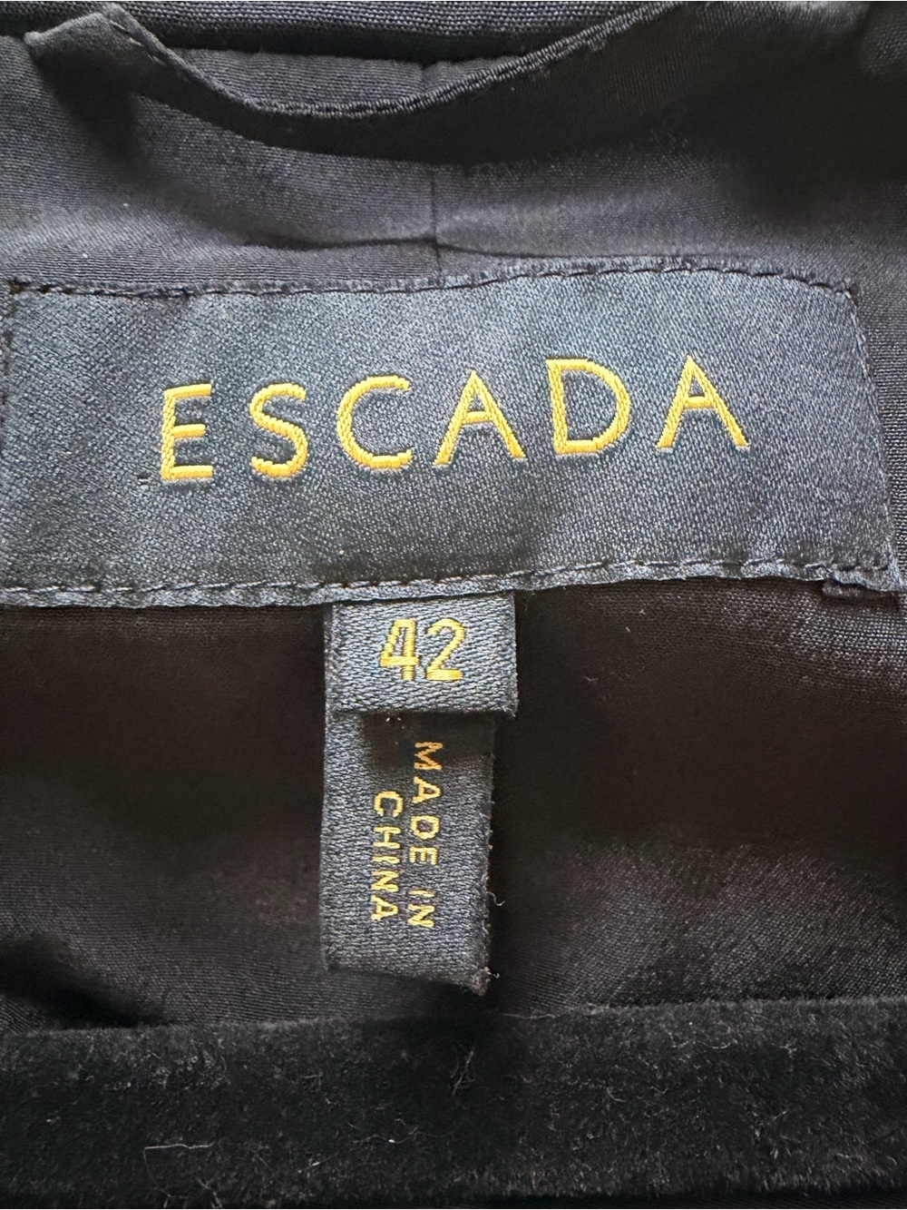 Escada Women’s Long Black Blazer Jacket Size EU 42 - Picture 6 of 7